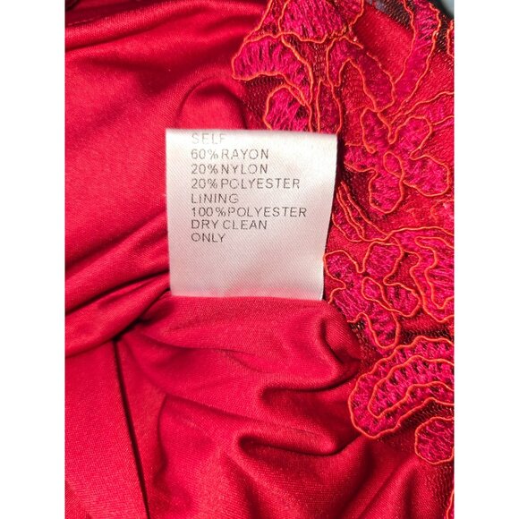 Tadashi Shoji Red Lace Sleeveless V-Neck Cocktail Dress Size 4 Elegant Floral - Picture 7 of 9